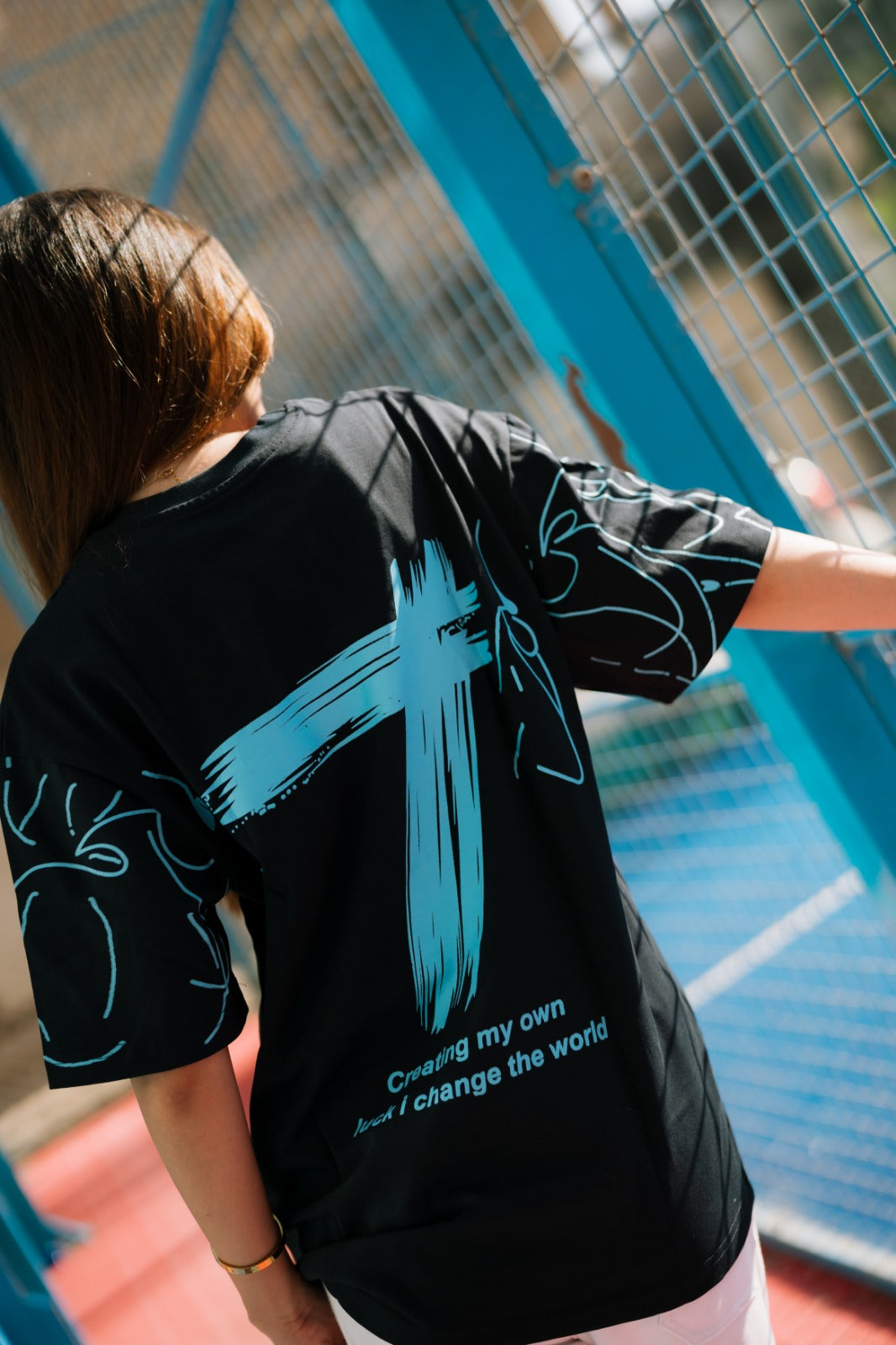 OVER SIZE T-SHIRT